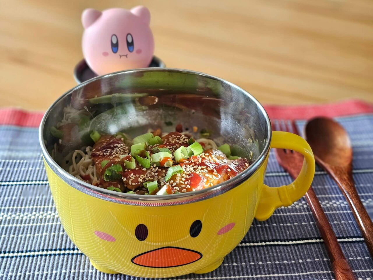 Asia Green Garden Cup Sesam-Huhn gepimpt