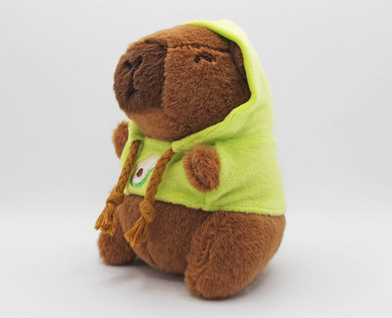 Capybara Plüschie mit Hoodie links