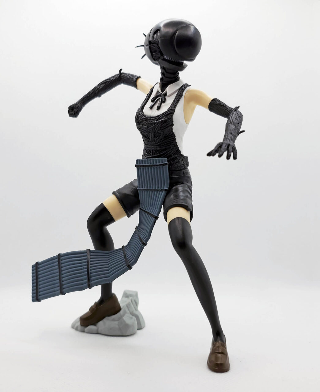 Chainsaw Man Reze Bomb Devil Figur rechts