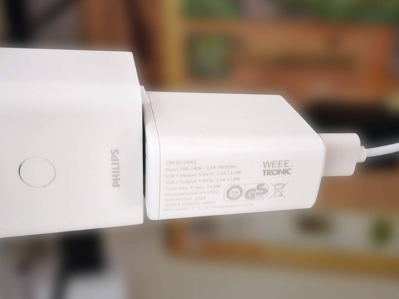 DIY Regalbeleuchtung Zigbee-Steckdose