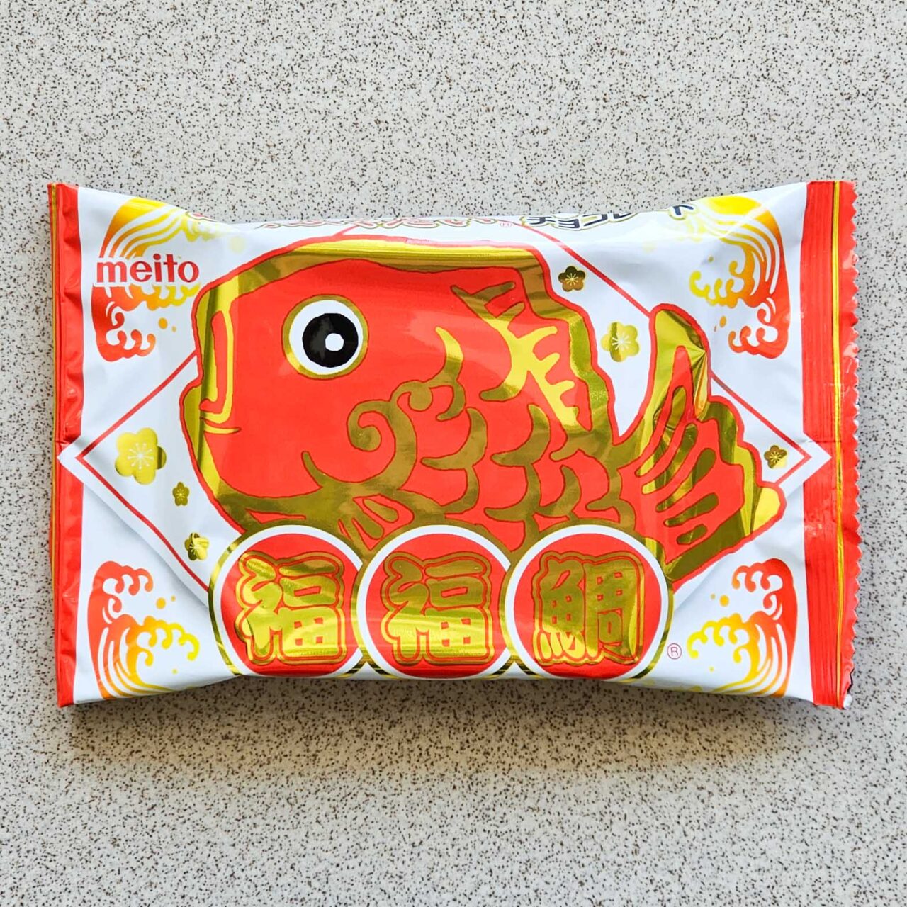 Japan Candy Box August 2025 Puku Puku Tai Chocolate Wafer