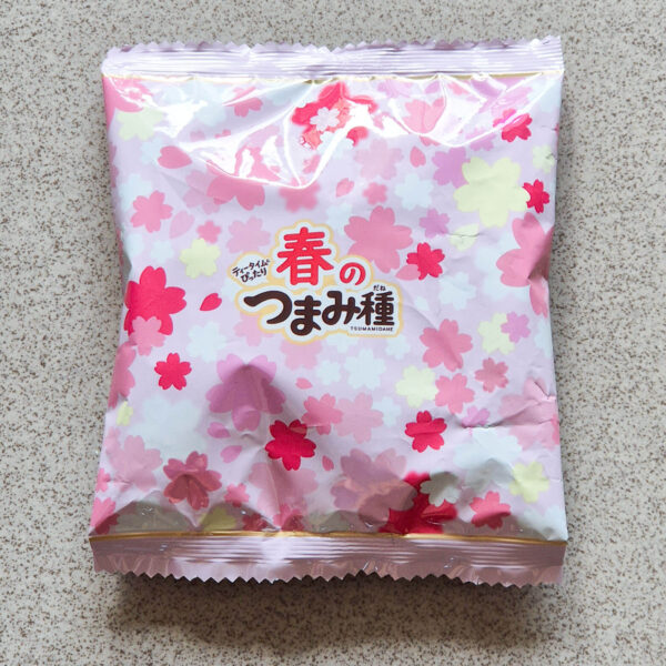 Japan Candy Box Mai 2026 Kameda Tsumami Tane