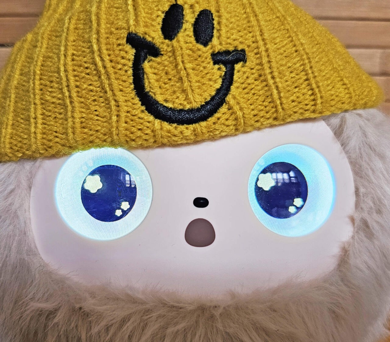 LEDODO AI Plüschie Augen