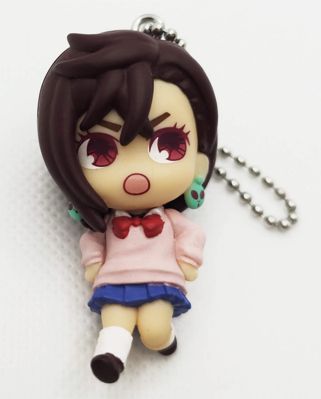 NihonBox Juli 2025 Momo Gachapon Figur