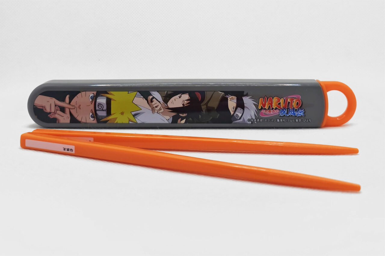 NihonBox November 2025 Naruto Stäbchen