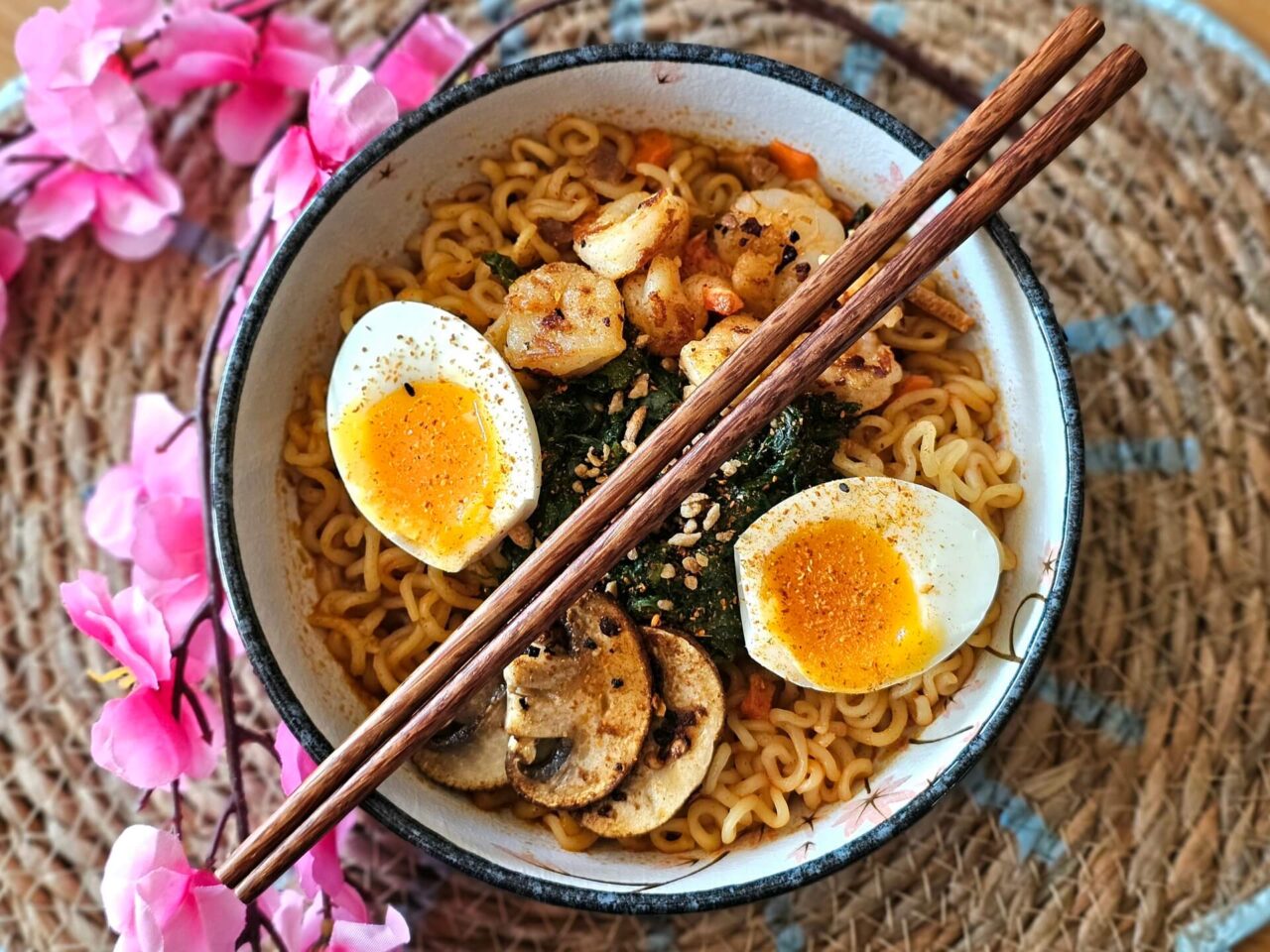 Nongshim Shin Ramyun Tom Yum Flavour gepimpt oben