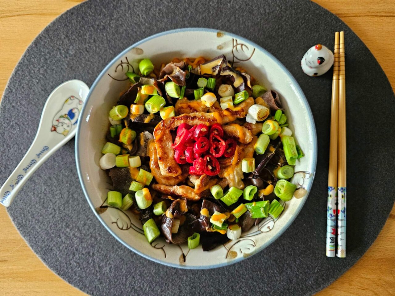 Ottogi Yeul Ramen gepimpt oben