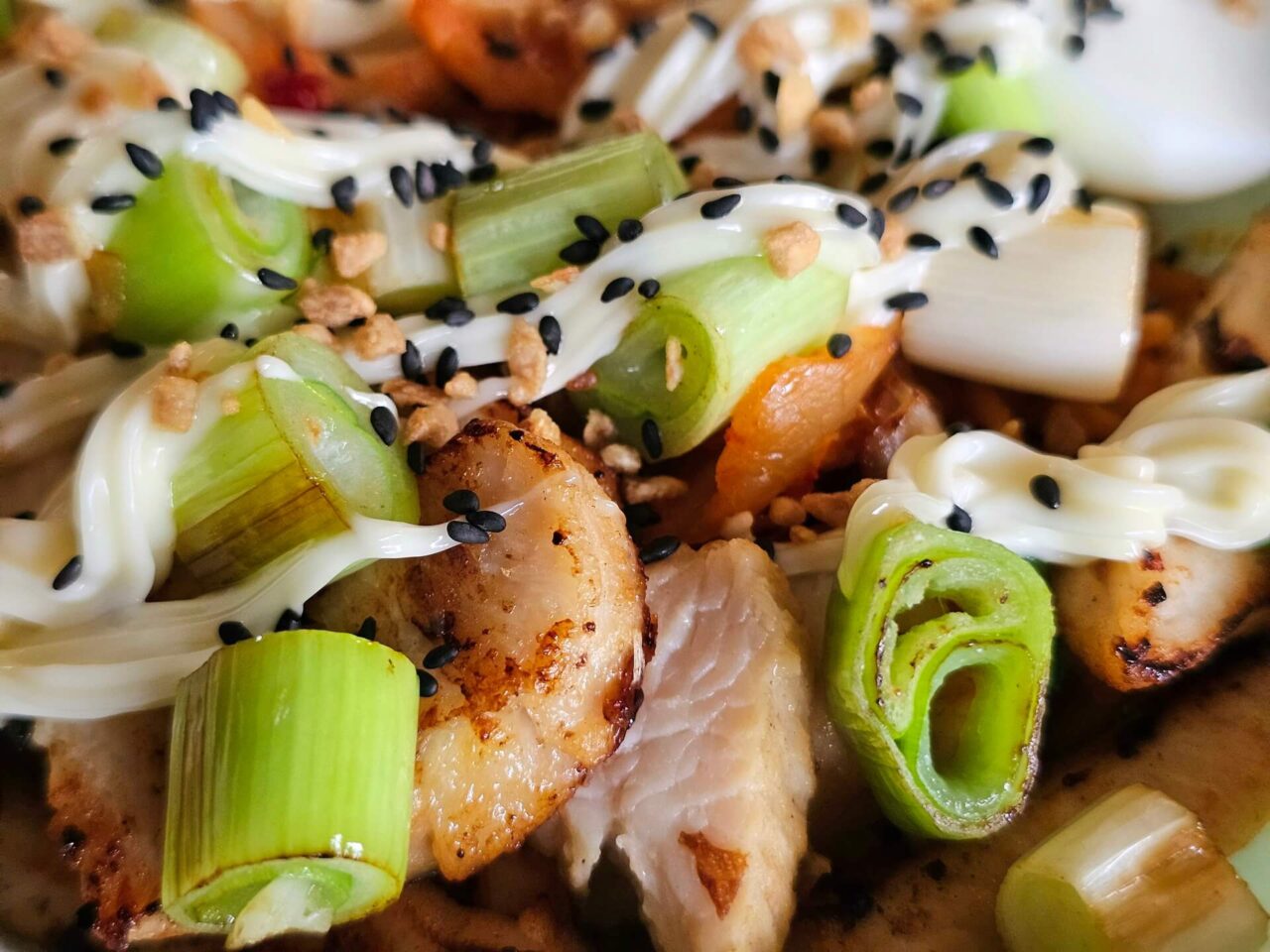 Paldo Bogle Ramen Dakgalbi Flavor gepimpt Nahaufnahme