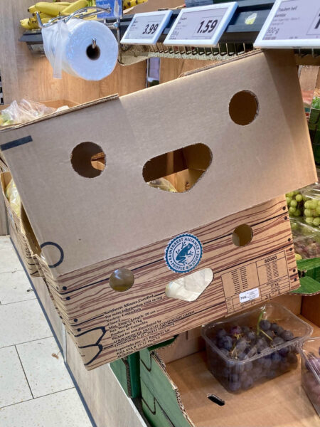 Pareidolie Karton 3