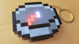 Pixel Art Kompass mit Akku