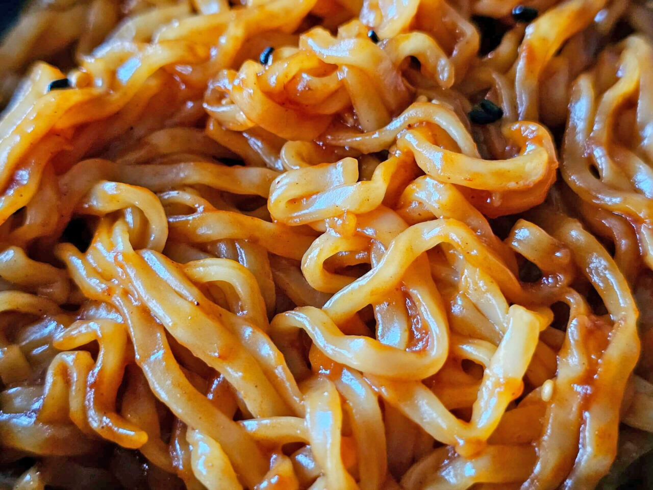 Samyang Buldak Sweet and Spicy Korean Fried Chicken Flavour Nahaufnahme